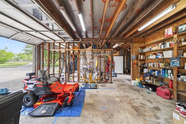 125 Sunrise Court, Palmer, TX 75152