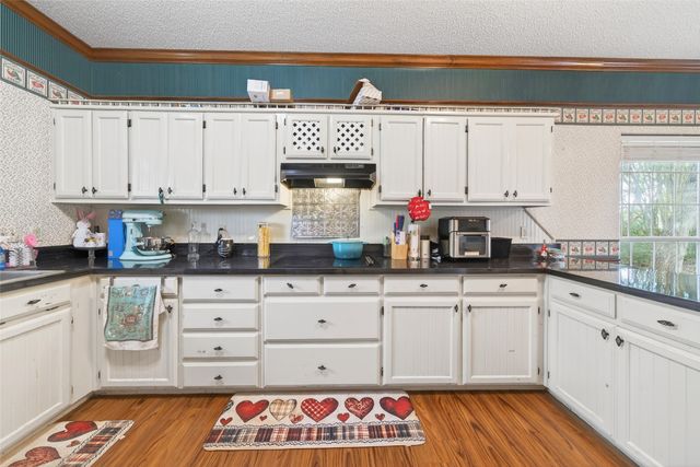 125 Sunrise Court, Palmer, TX 75152