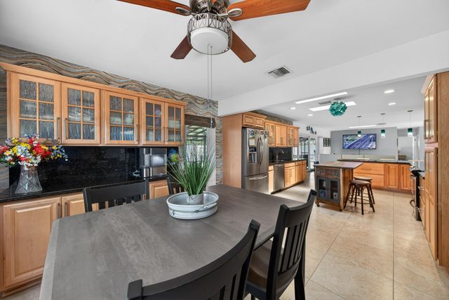 1571 SE 24TH Avenue, Pompano Beach, FL 33062