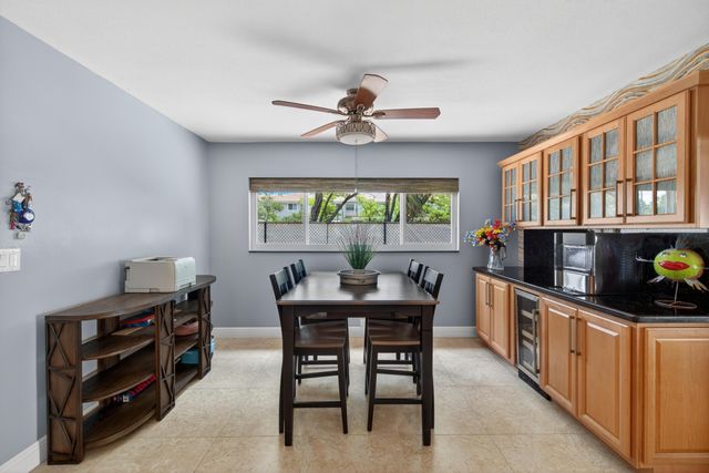 1571 SE 24TH Avenue, Pompano Beach, FL 33062