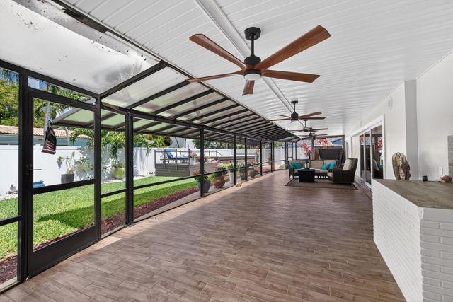 1571 SE 24TH Avenue, Pompano Beach, FL 33062