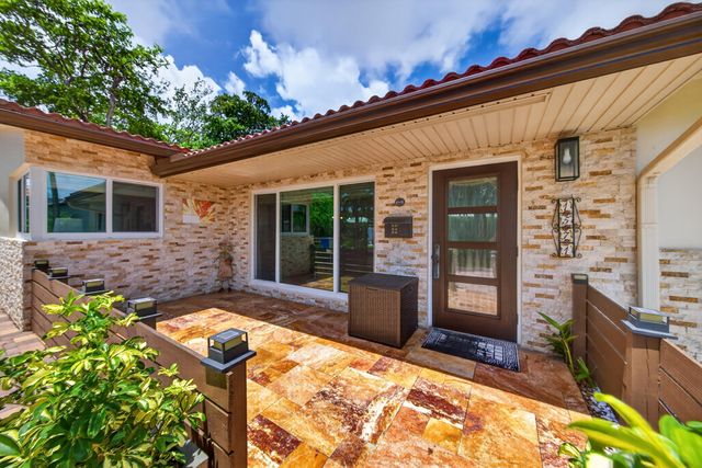 1571 SE 24TH Avenue, Pompano Beach, FL 33062