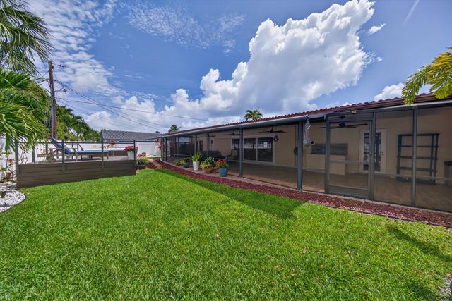 1571 SE 24TH Avenue, Pompano Beach, FL 33062