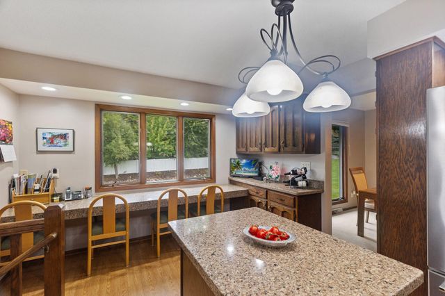 481 Marie Avenue W, West Saint Paul, MN 55118