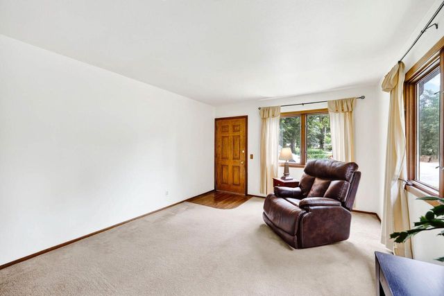 174 Farrell STREET, Madison, WI 53714