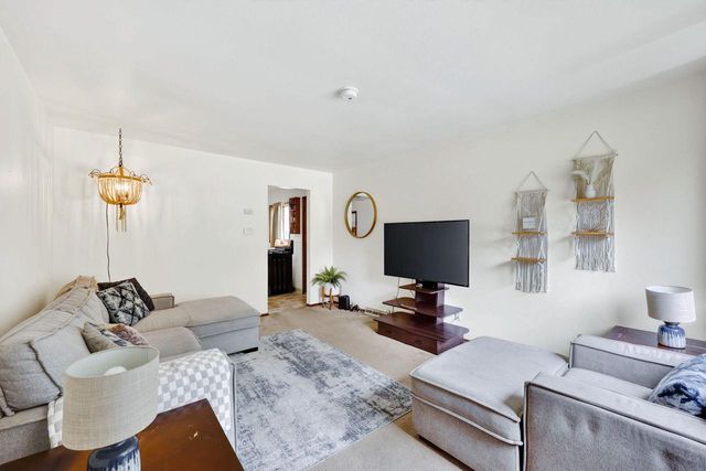 174 Farrell STREET, Madison, WI 53714
