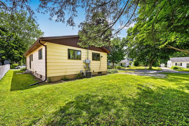 174 Farrell STREET, Madison, WI 53714