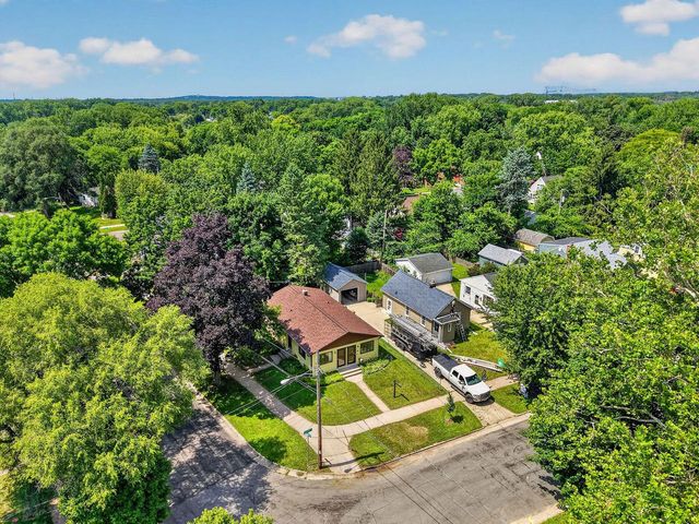 174 Farrell STREET, Madison, WI 53714