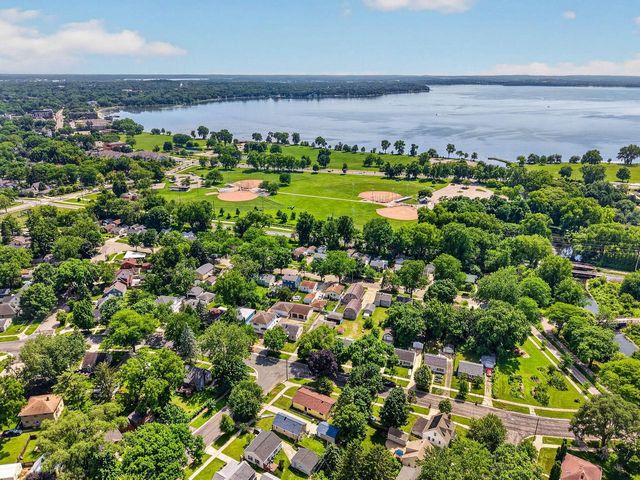 174 Farrell STREET, Madison, WI 53714