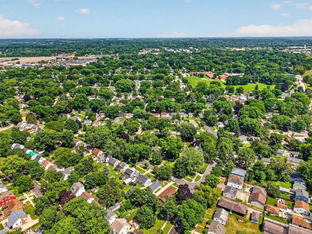 174 Farrell STREET, Madison, WI 53714