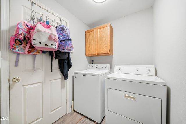 2971 SW Salmon Avenue, Redmond, OR 97756