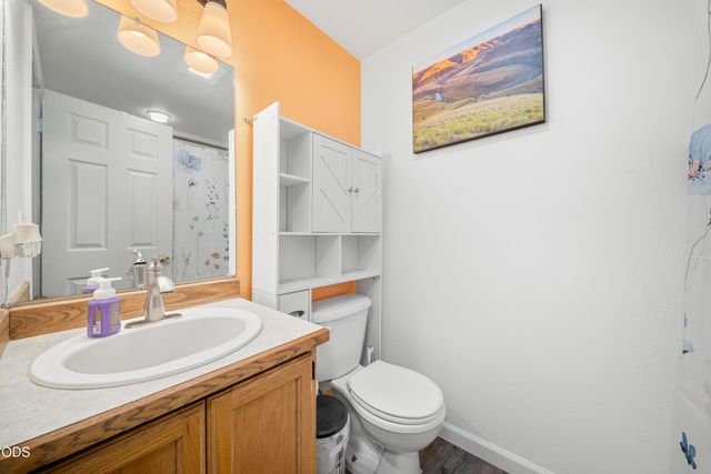 2971 SW Salmon Avenue, Redmond, OR 97756