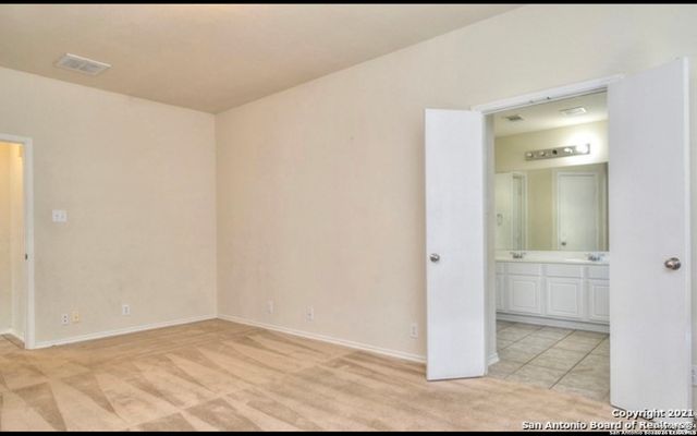 6641 Charles Fld, San Antonio, TX 78238