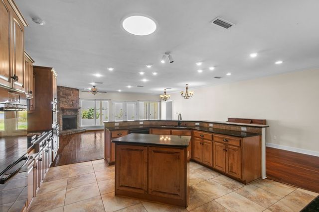 3259 County Road 9, Dothan, AL 36305