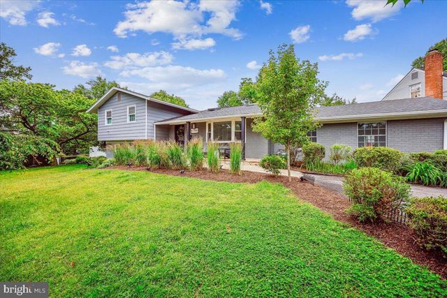 11700 SEVEN LOCKS RD, Potomac, MD 20854