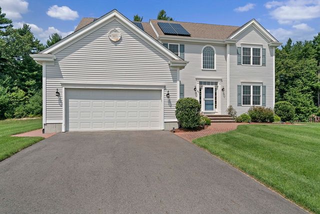 42 Magnolia Way, Bridgewater, MA 02324