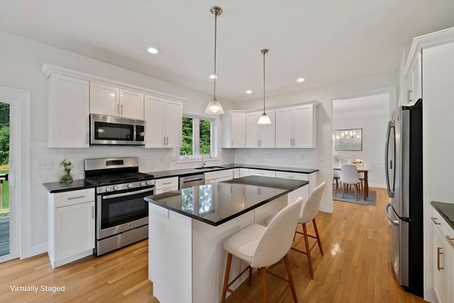 42 Magnolia Way, Bridgewater, MA 02324