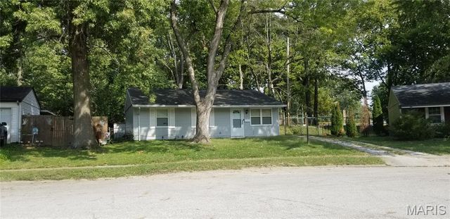 41 Scarlet Drive, Belleville, IL 62220