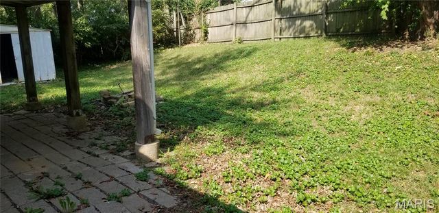 41 Scarlet Drive, Belleville, IL 62220