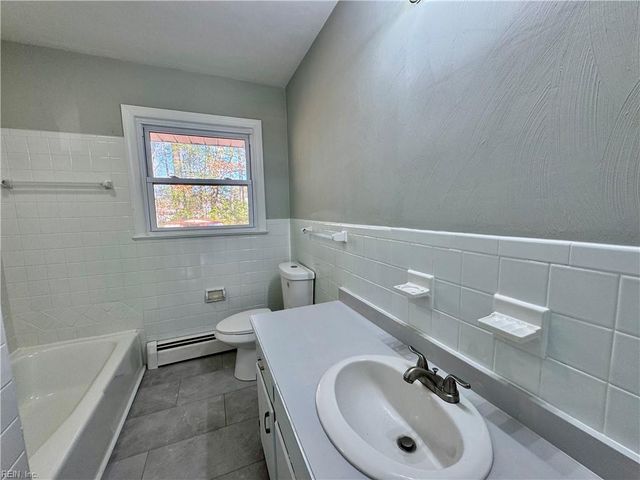 104 Jethro LN, Yorktown, VA 23692