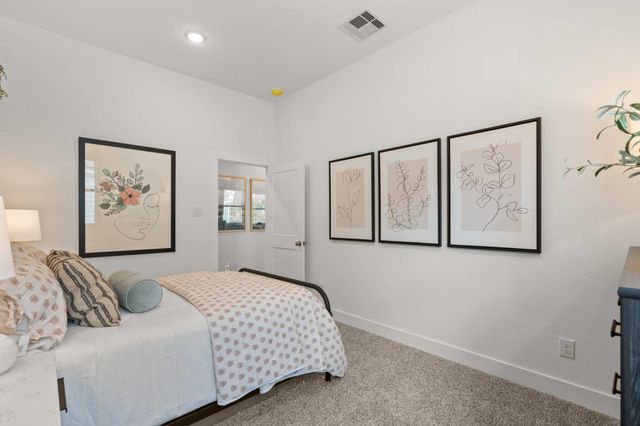 115 Flora Springs CV, Liberty Hill, TX 78642
