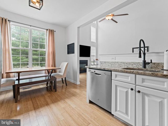 186 CHANCELLOR DR, Deptford, NJ 08096