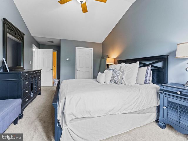 186 CHANCELLOR DR, Deptford, NJ 08096