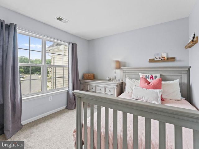 186 CHANCELLOR DR, Deptford, NJ 08096