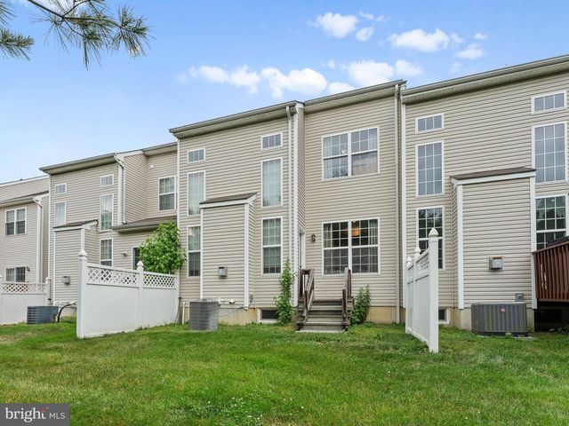 186 CHANCELLOR DR, Deptford, NJ 08096