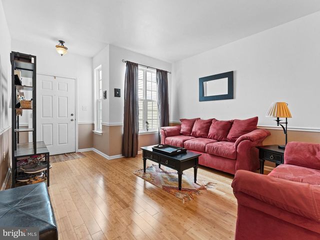 186 CHANCELLOR DR, Deptford, NJ 08096