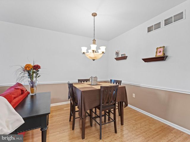 186 CHANCELLOR DR, Deptford, NJ 08096