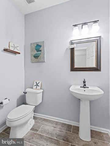 186 CHANCELLOR DR, Deptford, NJ 08096