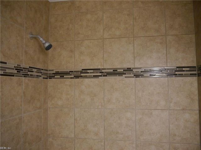 5128 Condor ST, Virginia Beach, VA 23462