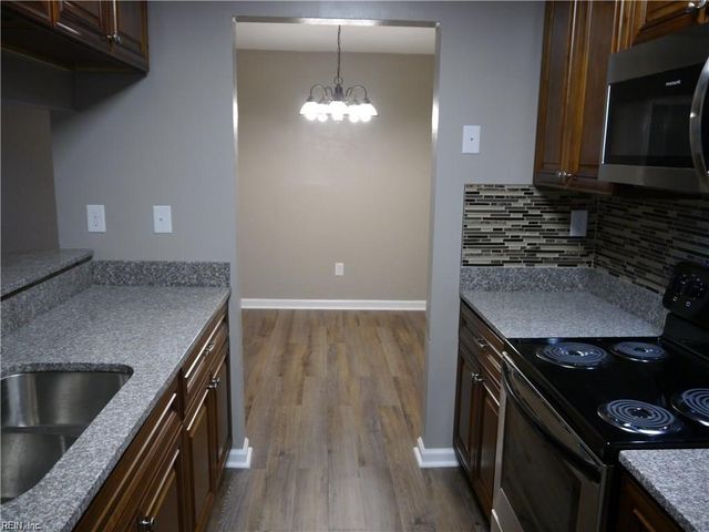 5128 Condor ST, Virginia Beach, VA 23462