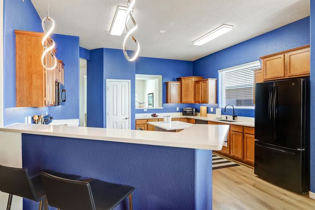 556 Minturn Court NE, Rio Rancho, NM 87124