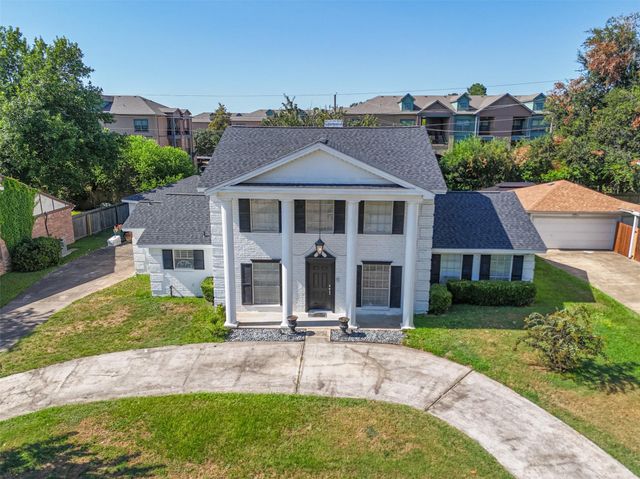 8911 Pine Shores Drive, Humble, TX 77346