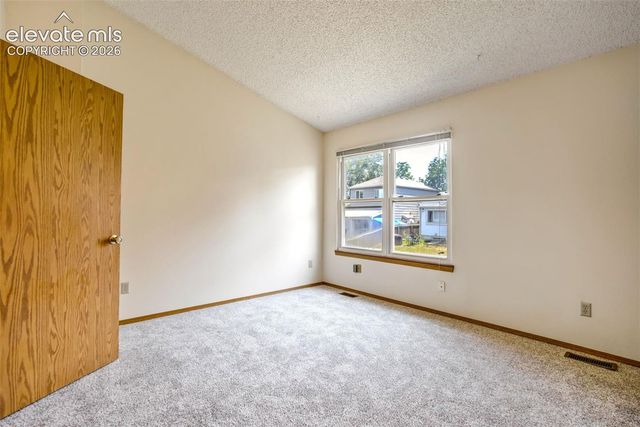 513 Shady Crest Circle, Colorado Springs, CO 80916