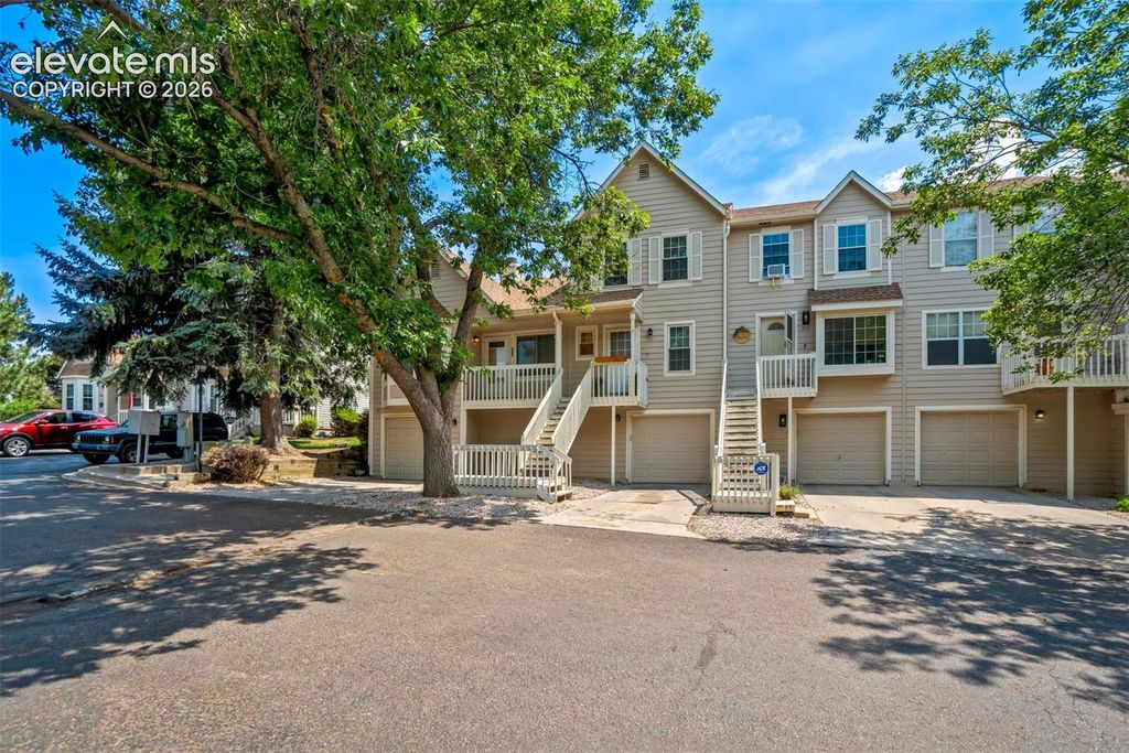 513 Shady Crest Circle, Colorado Springs, CO 80916