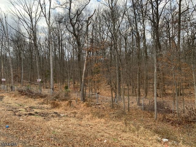 999 Drift Road, Watchung Boro, NJ 07922