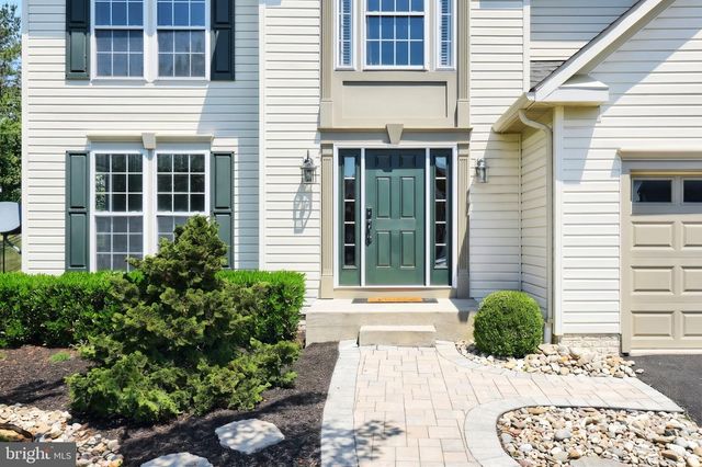 448 EL VISTA DR, Hanover, PA 17331