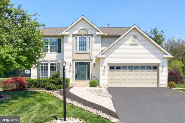 448 EL VISTA DR, Hanover, PA 17331