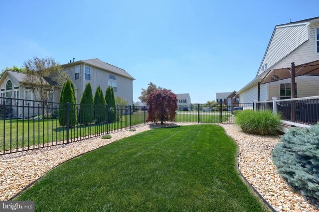 448 EL VISTA DR, Hanover, PA 17331