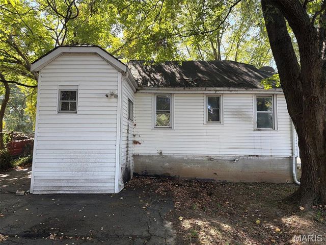451 Northridge Drive, St Louis, MO 63137