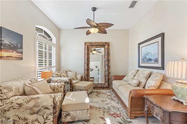 2205 SE 16th ST, Cape Coral, FL 33990