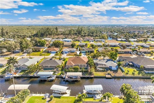 2205 SE 16th ST, Cape Coral, FL 33990
