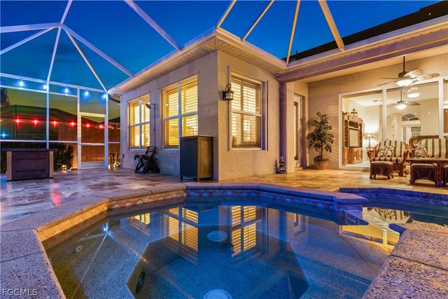 2205 SE 16th ST, Cape Coral, FL 33990