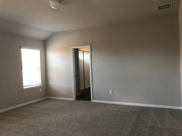 108 Cranbrook LN, Hutto, TX 78634