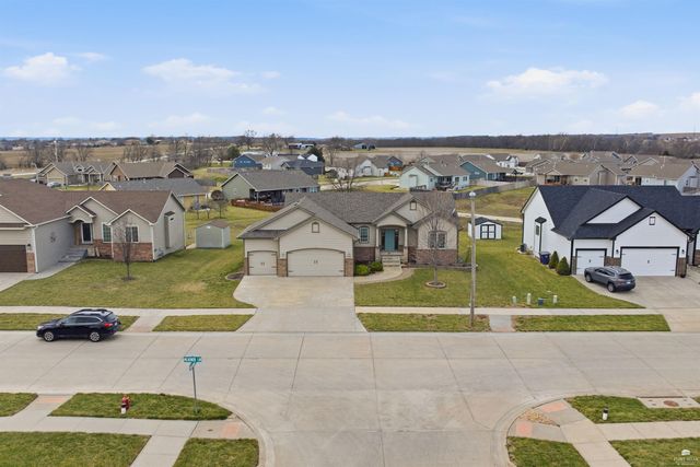 9786 Heather Lane, Manhattan, KS 66502