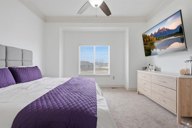 9786 Heather Lane, Manhattan, KS 66502