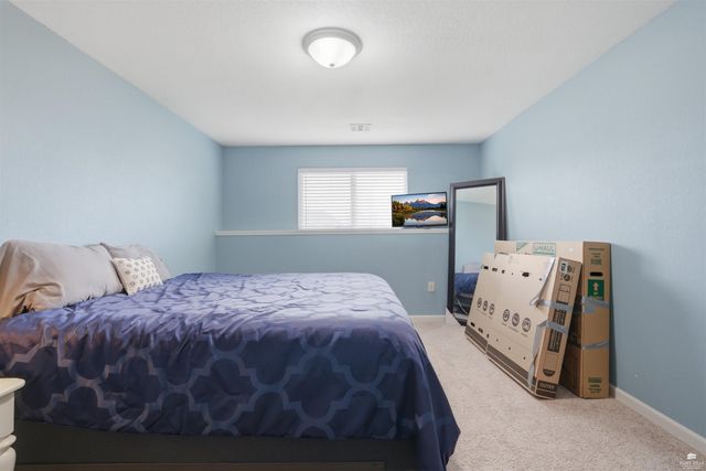 9786 Heather Lane, Manhattan, KS 66502